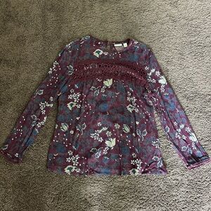 Women’s Hinge long-sleeve top